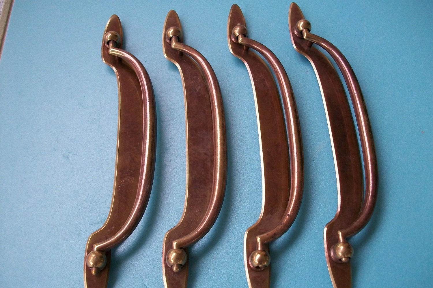 1 Large Sleek KEELER Brass DROP Handle Drawer Pulls w/ Backing Plate