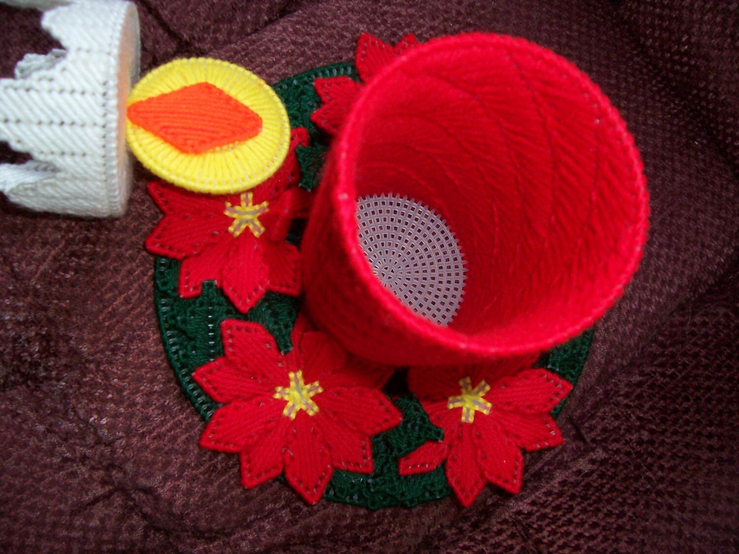 Plastic Canvas Candle Storage ContainerGift by CraftingAddiction