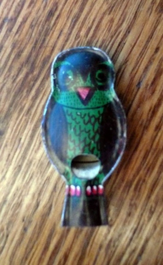Vintage Cracker Jack Prize Whistle Owl Tin Lithograh Toy OLd