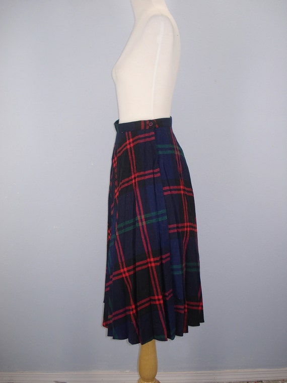 1980s Skirt / 80s Plaid Pleated Skirt / Blue Red / Accordion