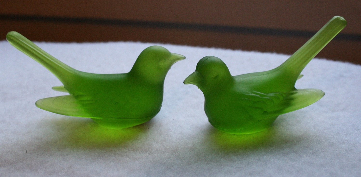 green WestMoreland glass birds