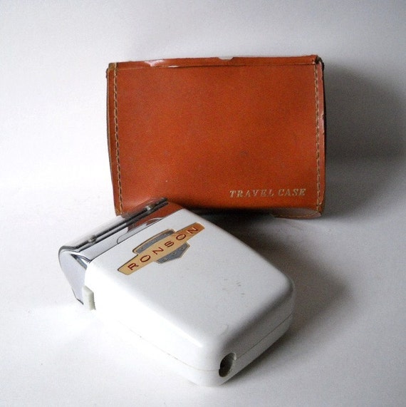 Vintage Ronson Electric Razor Shaver