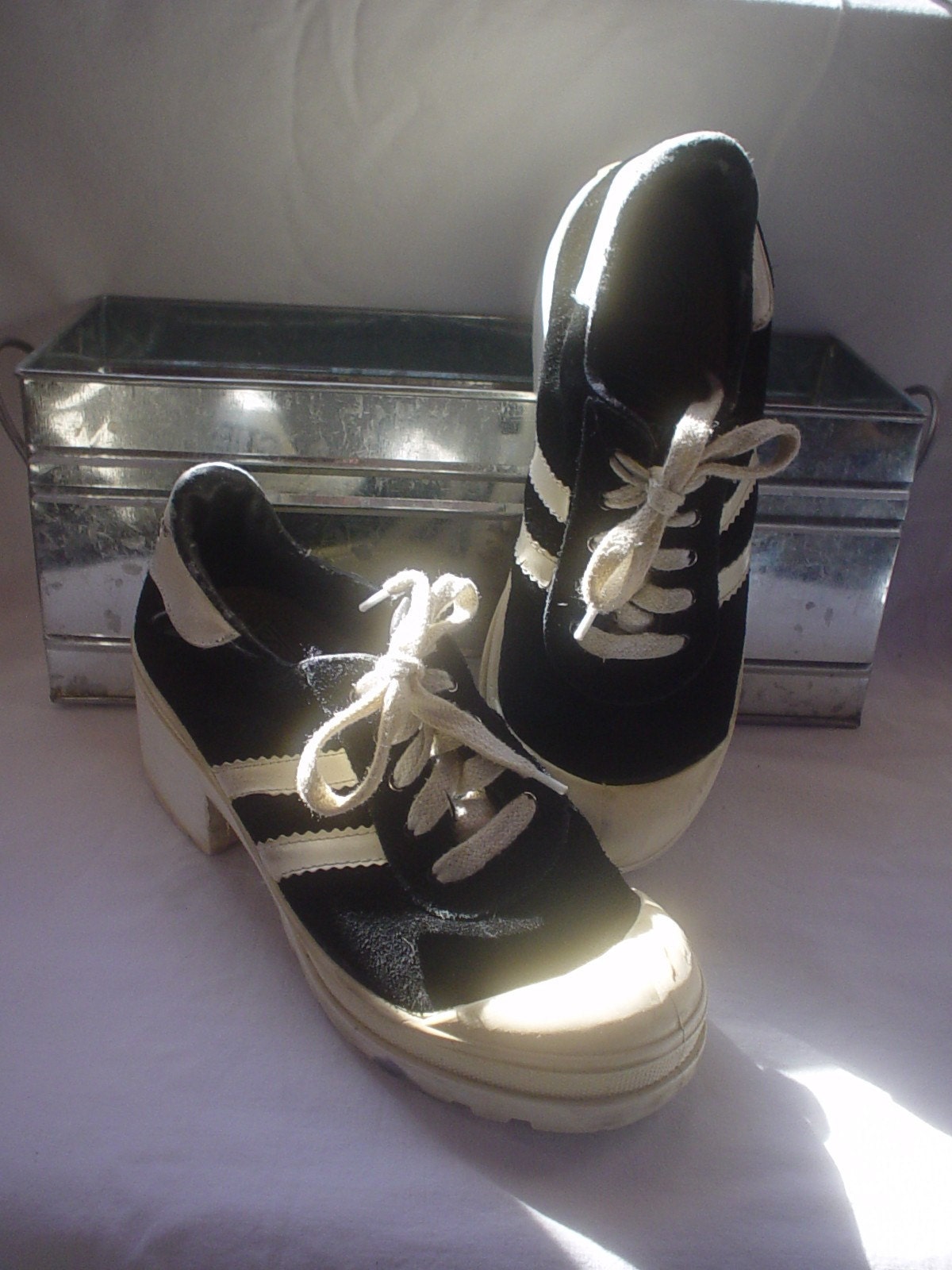 platform guess shoes