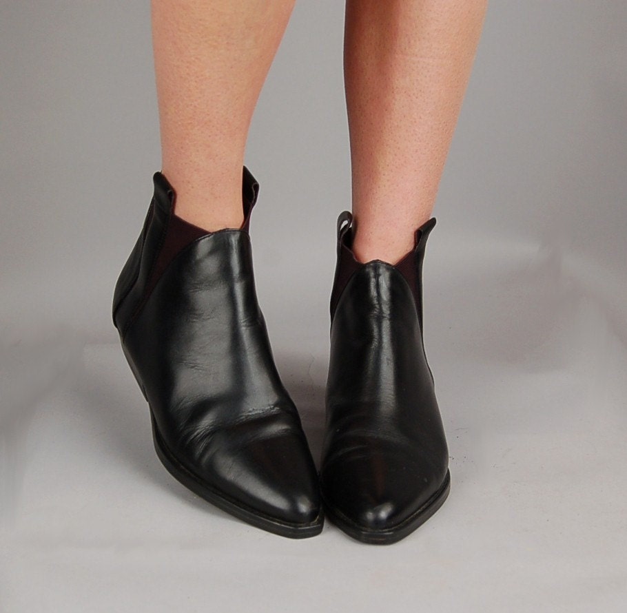 pointed toe flat boots womens