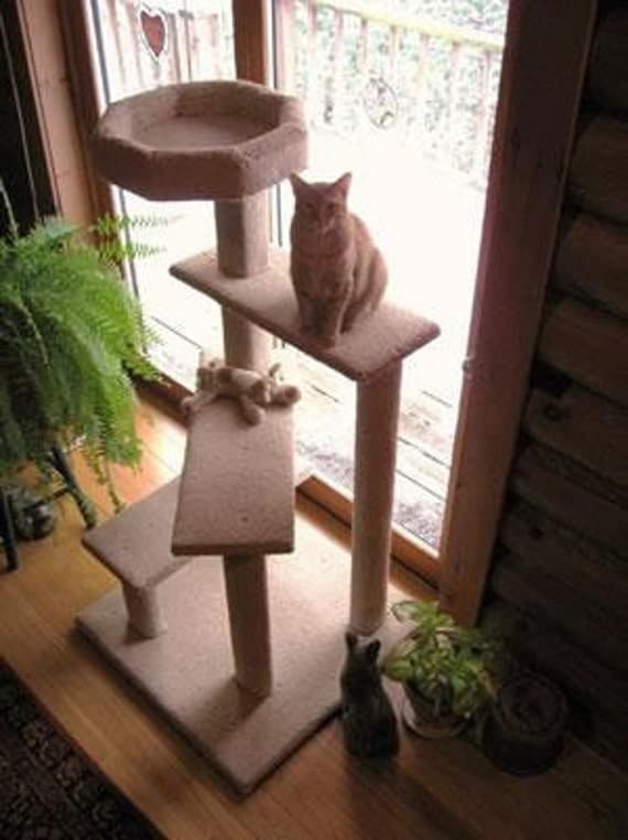 Items similar to Solid Wood Cat Tree / Scratching Post on Etsy