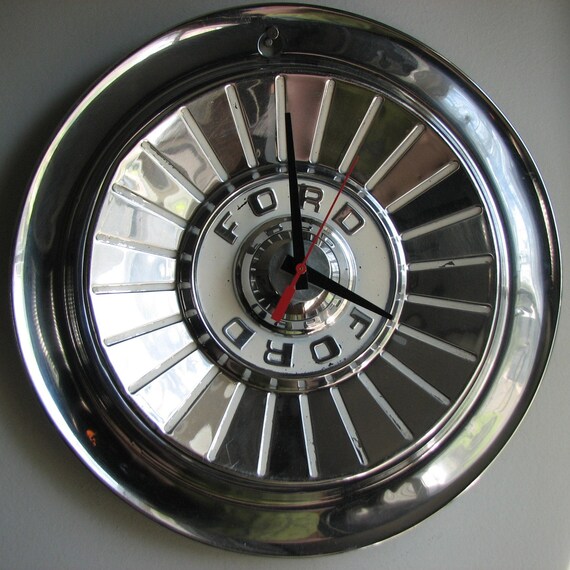 1957 Ford thunderbird hubcaps