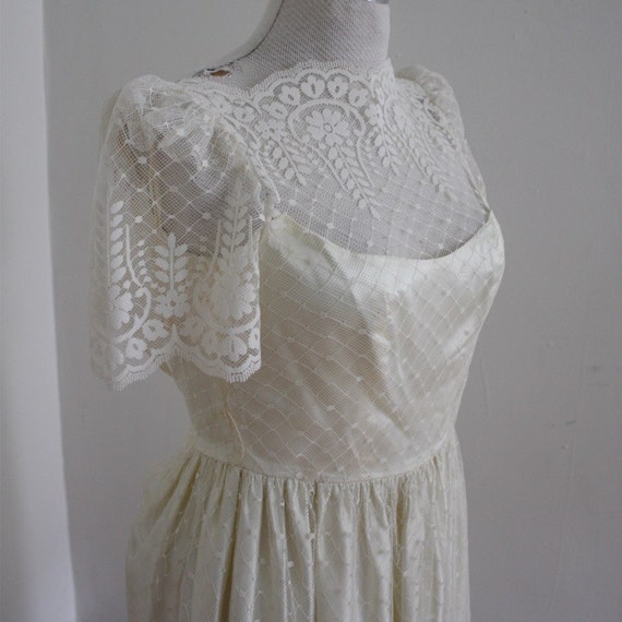 Items similar to Ivory Swiss Dot Wedding Dress on Etsy