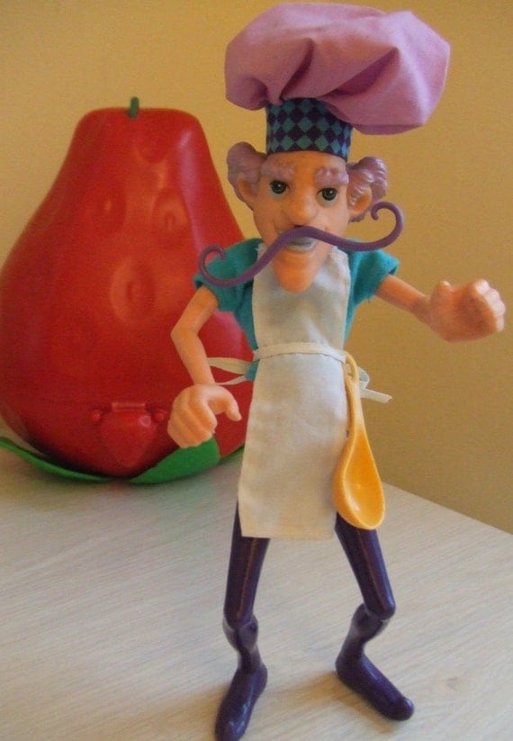 Vintage STRAWBERRY SHORTCAKE Villain PURPLE PIE MAN doll with
