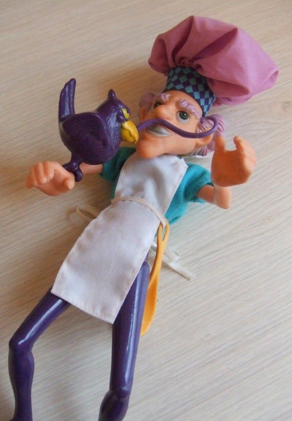 Vintage STRAWBERRY SHORTCAKE Villain PURPLE PIE MAN doll with