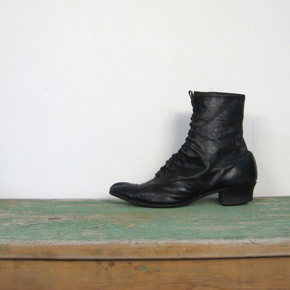 Antique Victorian Boots / Black Leather / Mens 8
