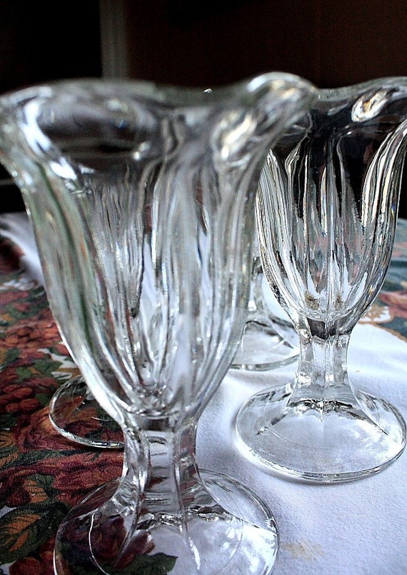 Old Fashioned Ice Cream soda glass Parfait Glasses Serving