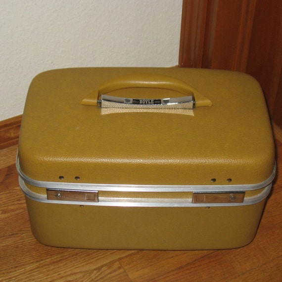 Vintage Boyle Makeup Suitcase Luggage Train Case Mustard