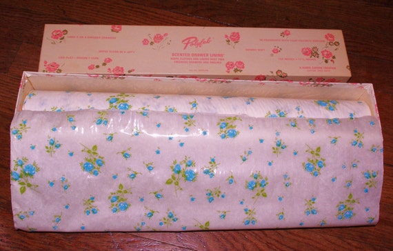 Shabby Chic Floral Scented Drawer Liner