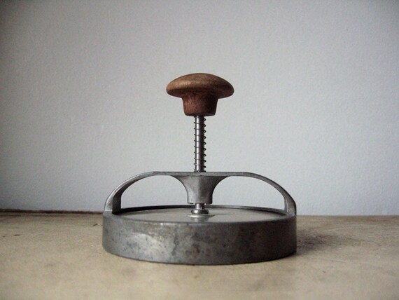 hamburger press metal