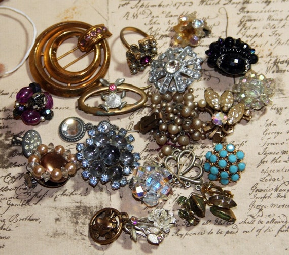 Junk Jewelry Flea Market Lot of Rhinestone Costume Jewelry