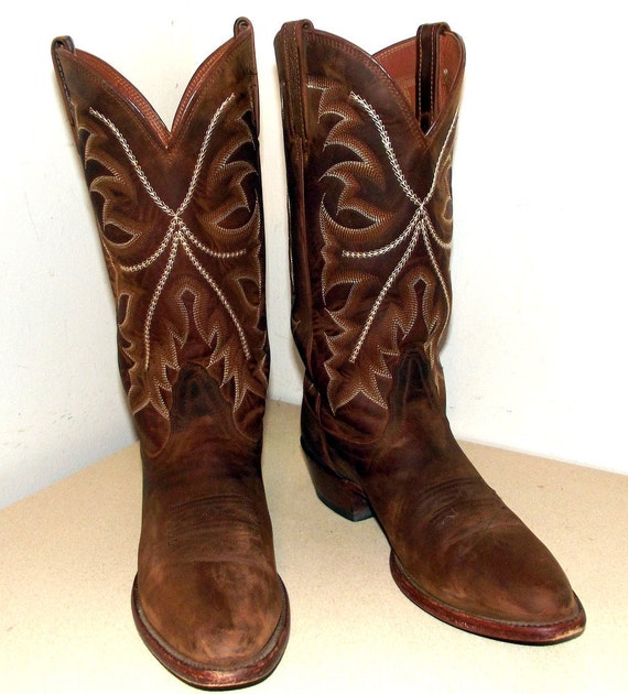 Gorgeous Nocona brand Cowboy Boots size 9 D by honeyblossomstudio