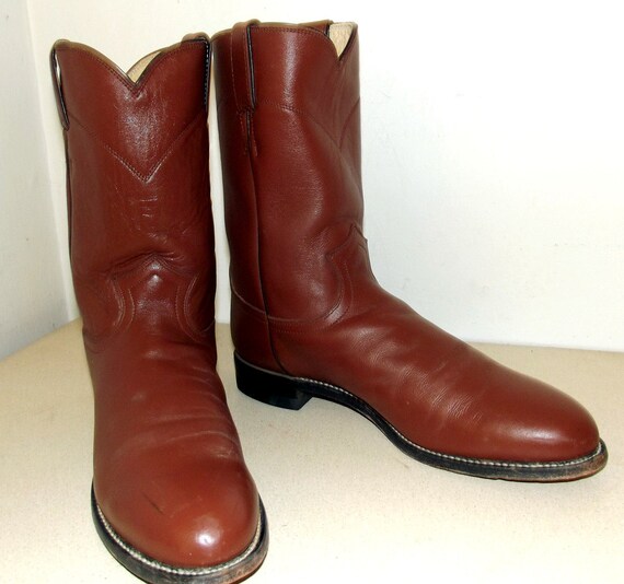 Justin Roper style cowboy boots in brown by honeyblossomstudio