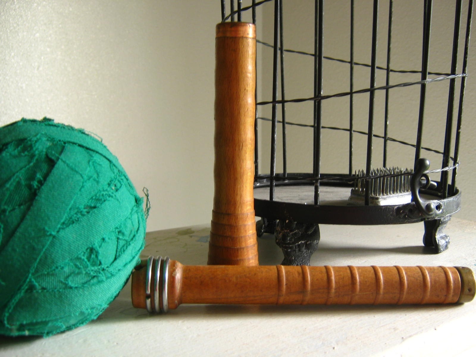 Vintage Wooden Thread Spools Spindles