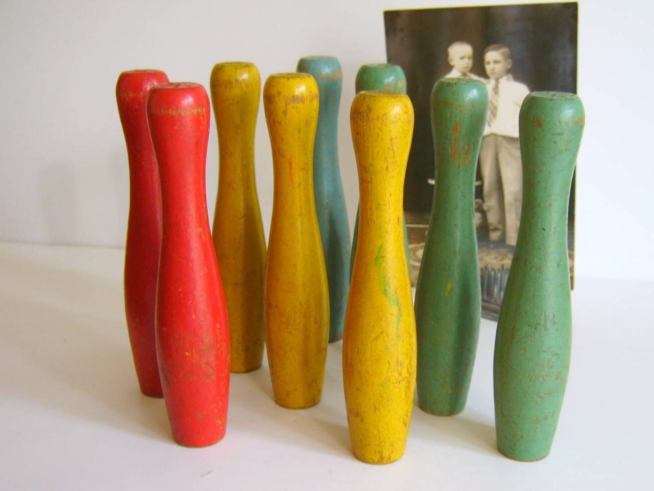 Wooden Vintage Bowling Pins Toy by RollingHillsVintage on