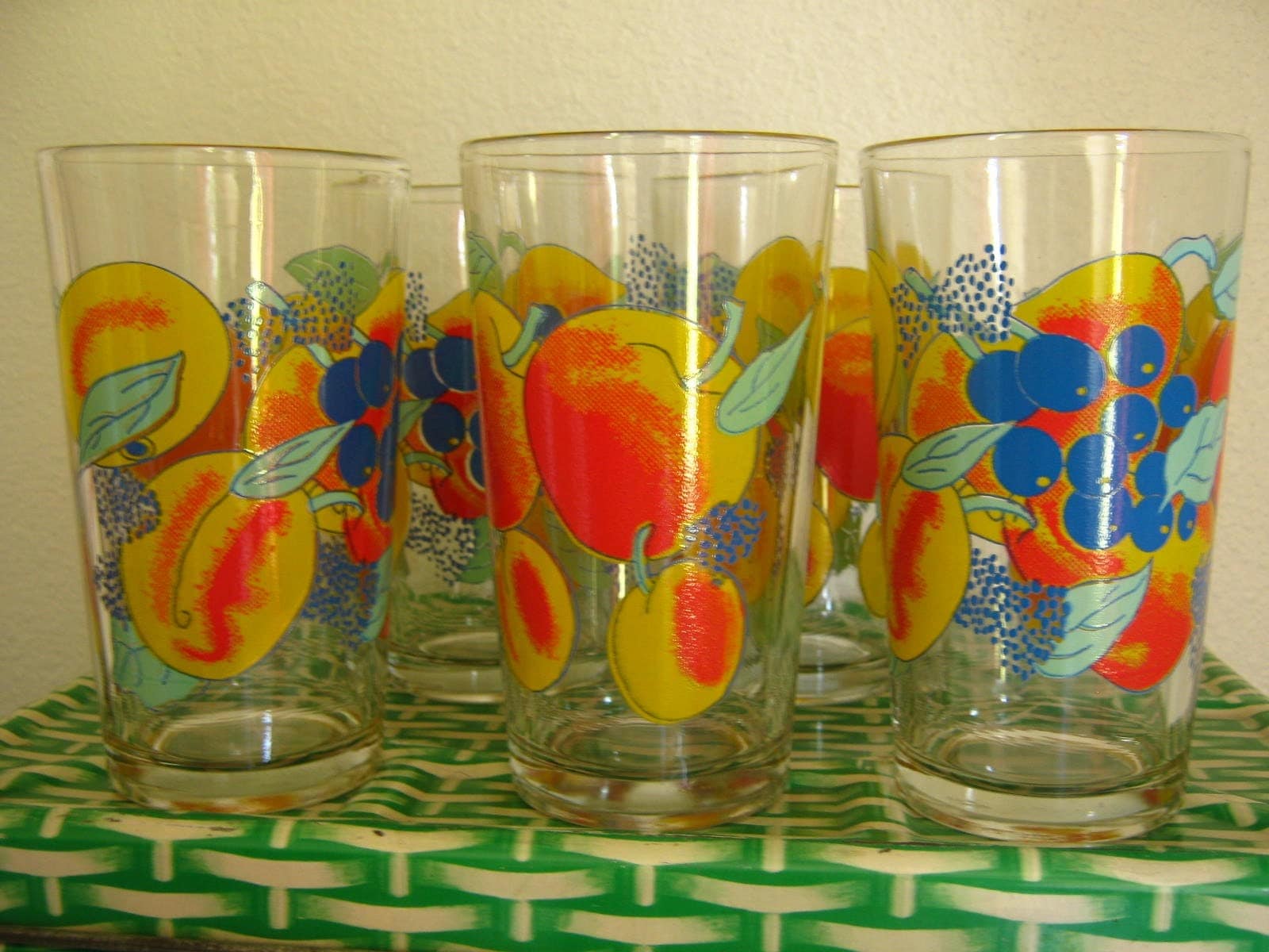 Retro Juice Glasses Fruit Motif