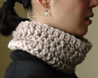 Cream Cowl
