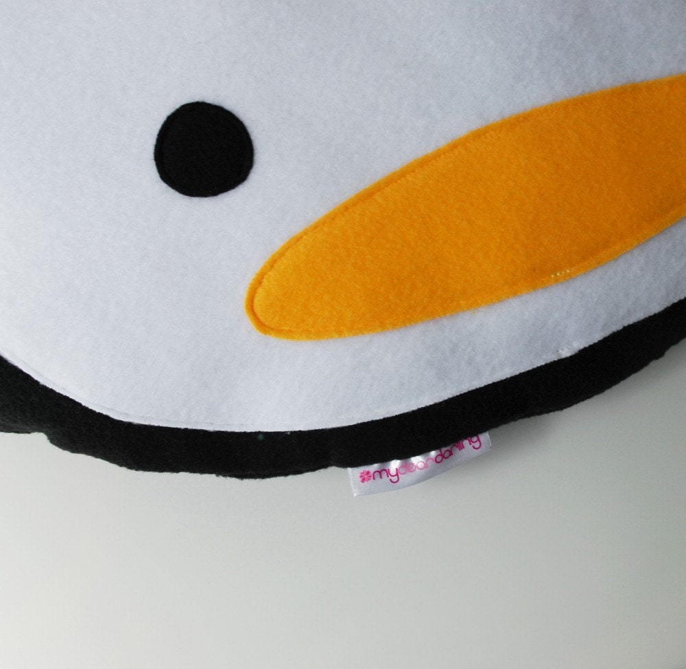 pillow penguin