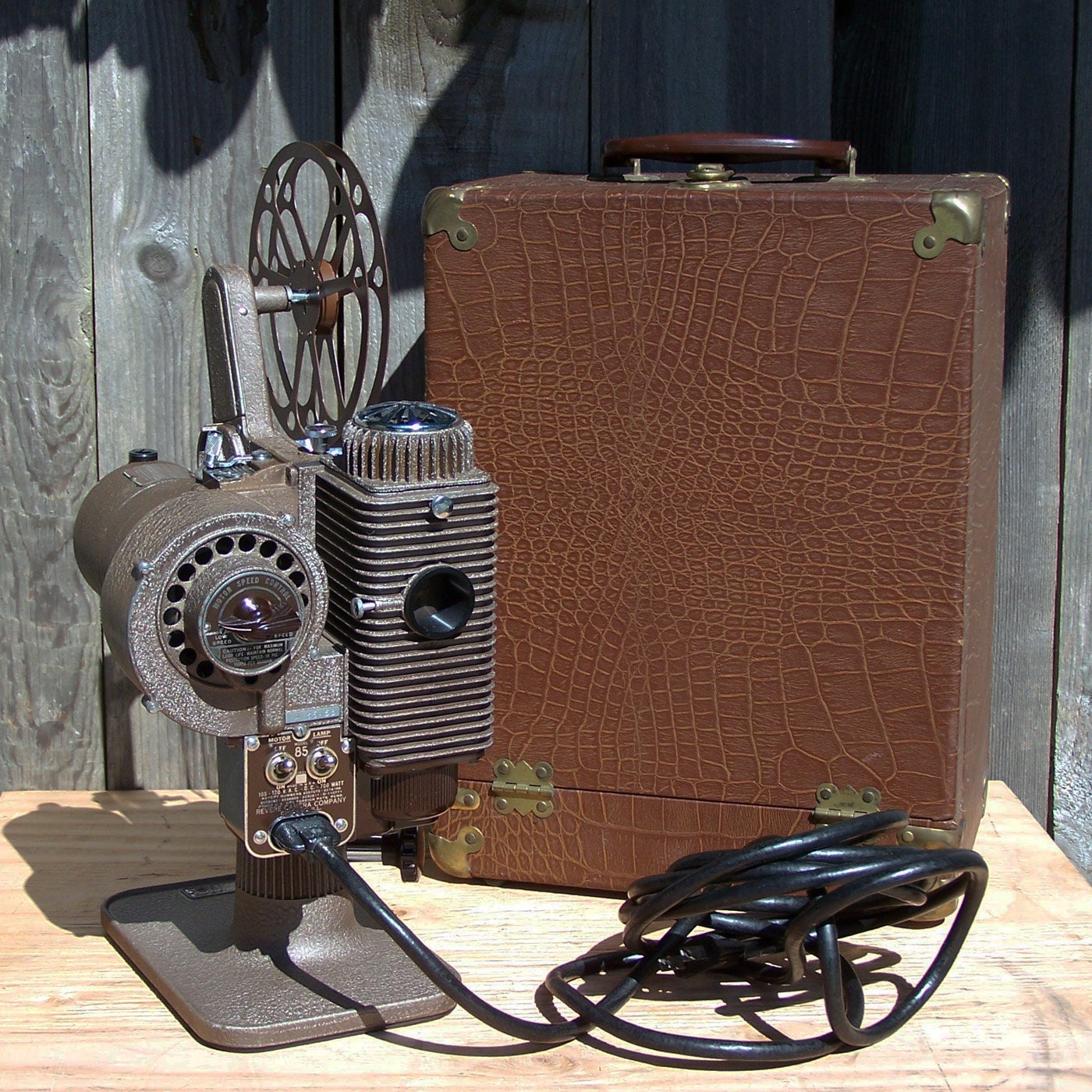 Vintage Revere Model 85 Early 8mm Projector WORKING