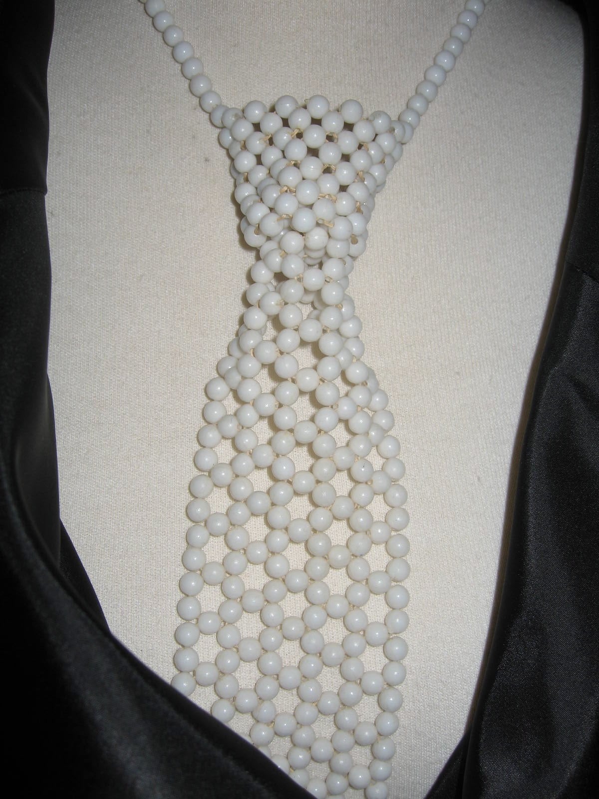 Beaded Tie Necklace Funky Fun Kitsch White beads Tuxedo Tie