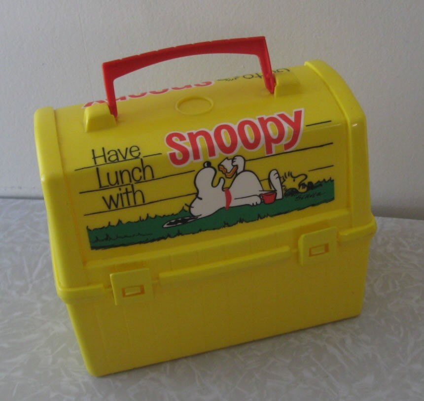 Have lunch with Snoopy yellow plastic lunchbox