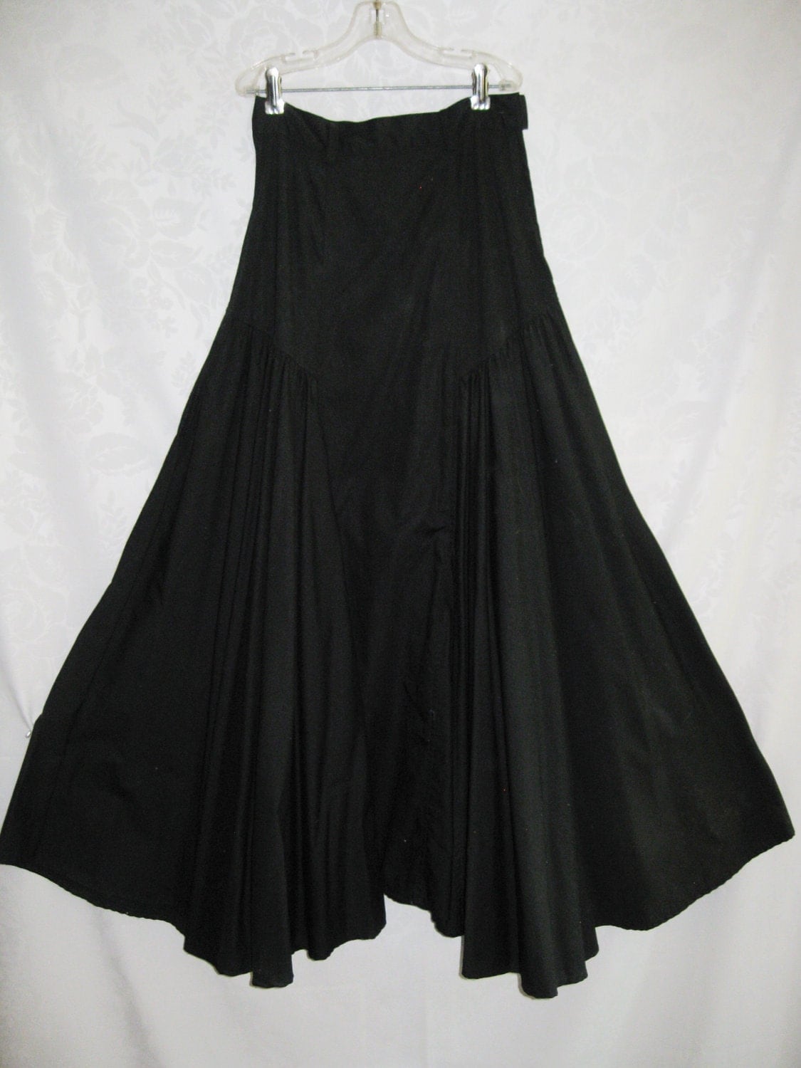 Long Full Circle Skirt in Black Size Small Vintage 80s