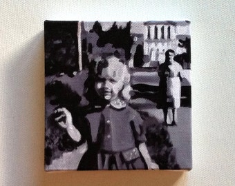 Whitewashed house / Tiny canvas print