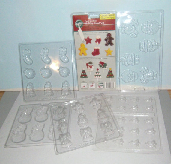 Plastic Candy Molds Wilson and Apollo Holiday Themed Candy