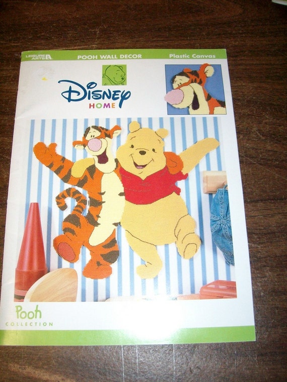 Walt Disney Characters in Plastic Canvas Needlepoint pattern book