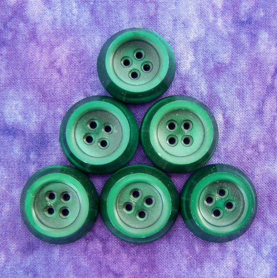 vintage sewing buttons Dark Green Mods plastic 7/8 x6
