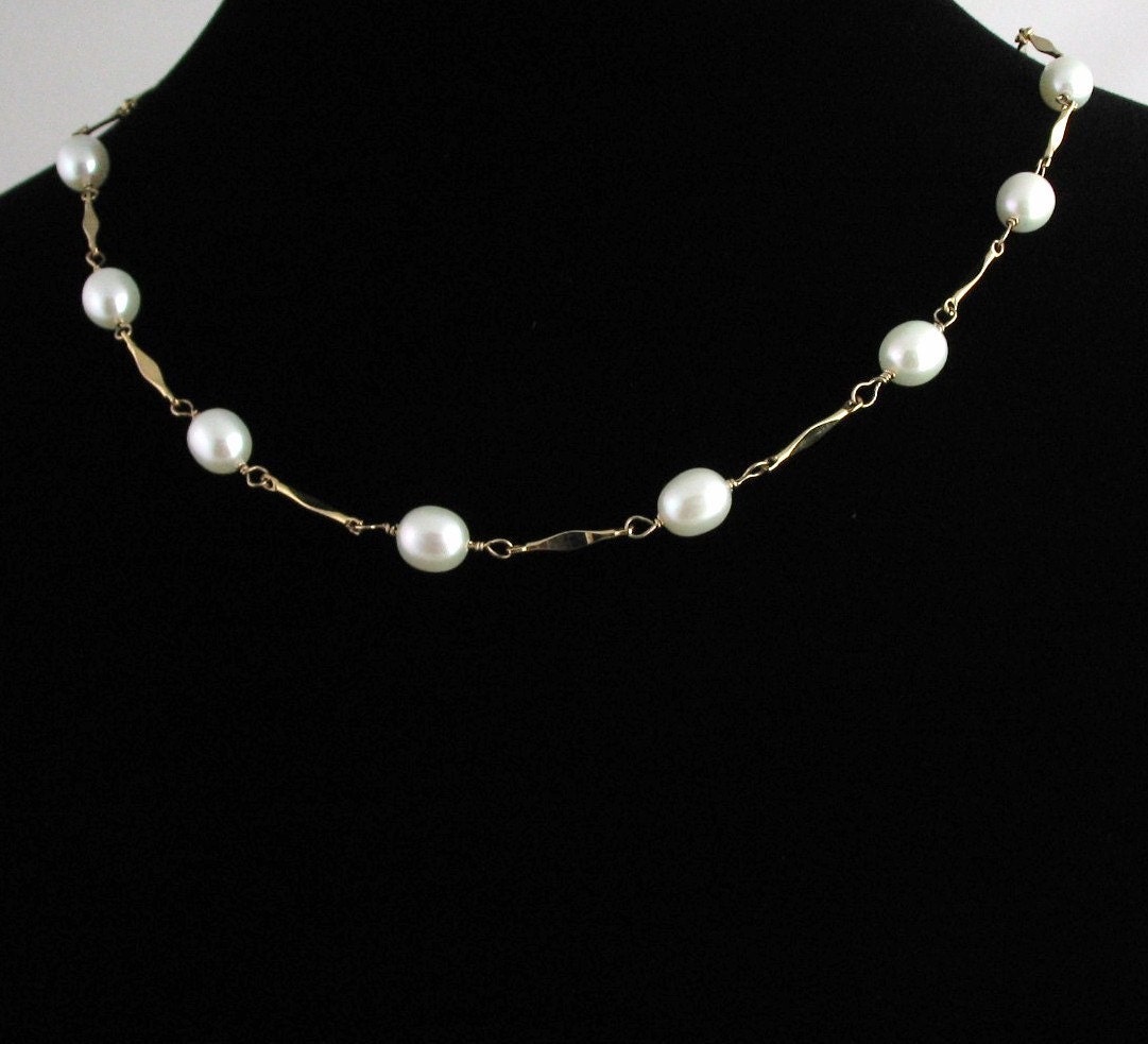 Freshwater Pearl Necklace Set. Listing 52812559