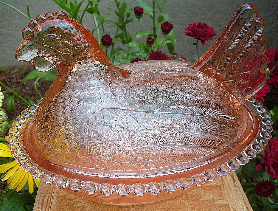 Vintage Pink Glass Chicken Hen Nest Depression Basket Dish