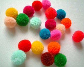 Yarn Pom poms, pompom, party pom poms, colorful, red, yellow, pink, green, blue, purple, orange, rainbow, 50 poms, handmade, candy, iammie