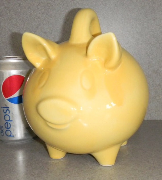 Sale Pig bank Yellow Ceramic Piggy Bank with stopper ready to