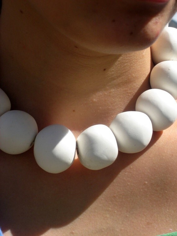 wilma costume necklace
