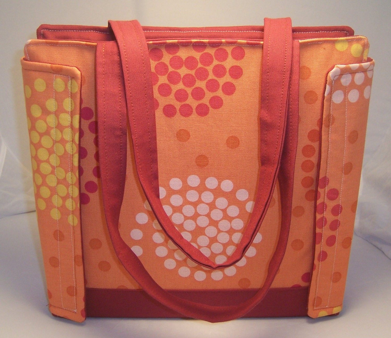 Stylin' Binder Bag Orange Swirly Dots