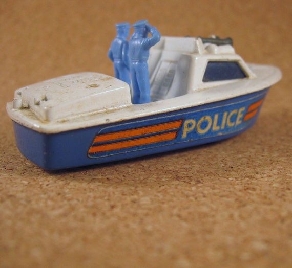 Matchbox Super Fast Police Launch Boat c.1976