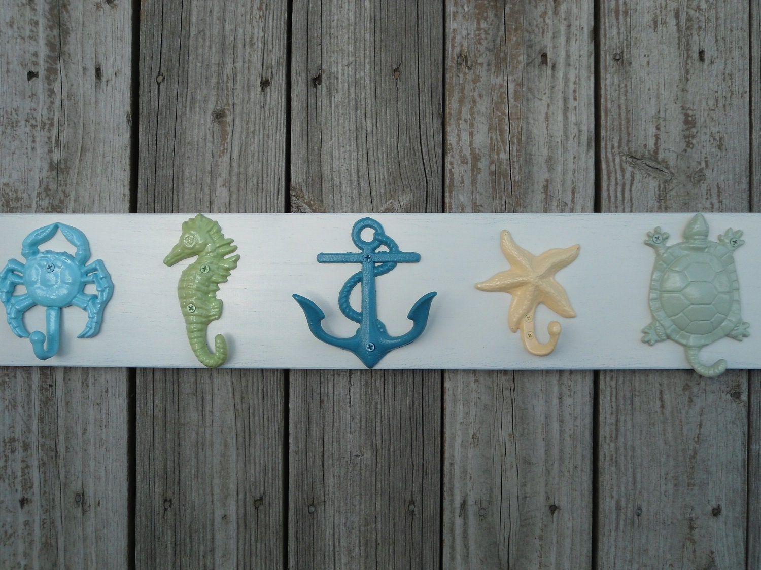 Outdoor beach towel hooks outside shower pool rack hot tub