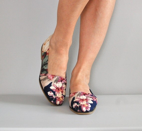 floral flats / tapestry shoes / Garden Skimmers