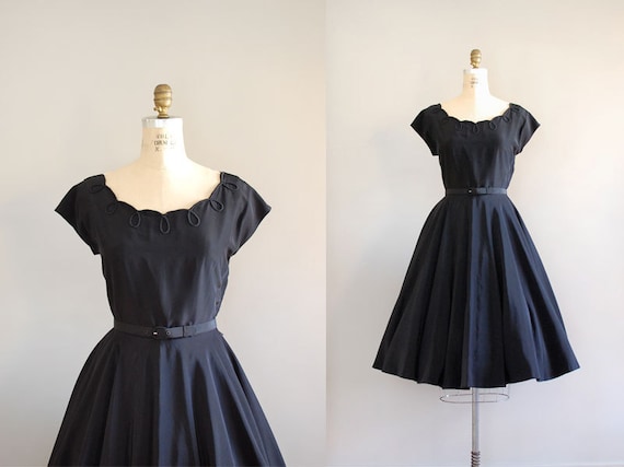 1950s dress / full skirt dress / Nocturnalis Dress
