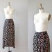 S A L E floral skirt / 1990s midi skirt / vintage floral skirt
