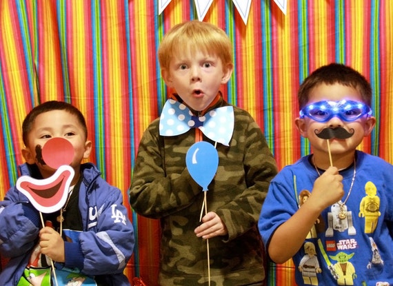 Circus Printable Printable PHOTO BOOTH PROPS - Editable Text >> Instant Download | Paper and Cake Il_570xn