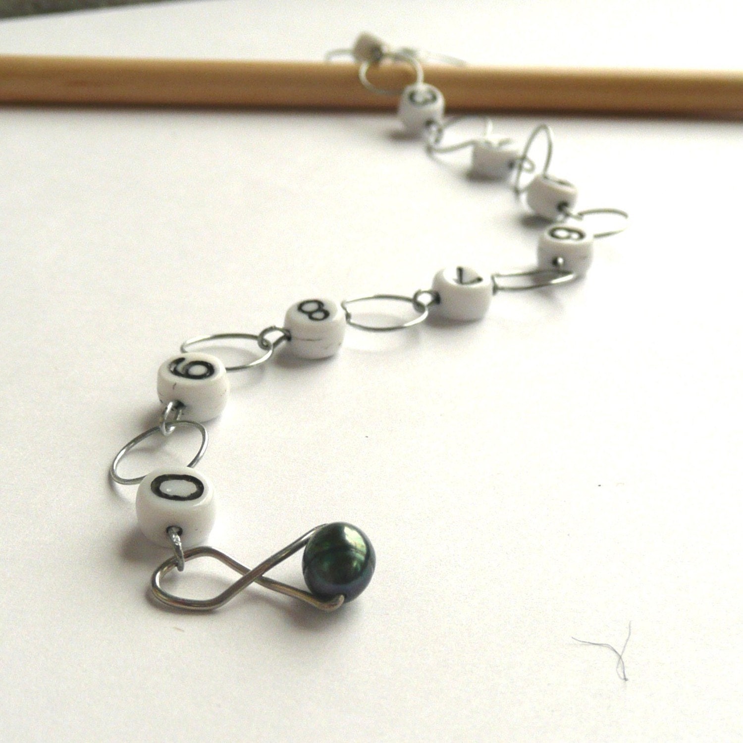 PeacockFreshwater Pearl Number Chain Knitting Row Counter