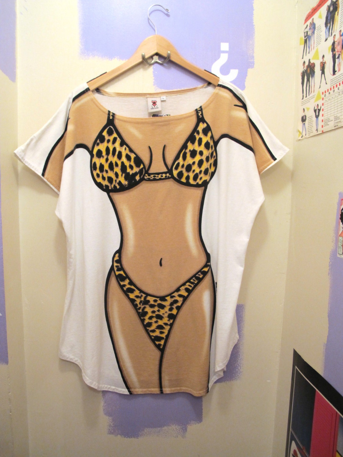 Fake bikini tee shirt Light skin ebony deepthroat