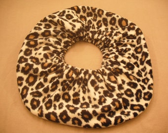 RaToob, Leopard on Cream