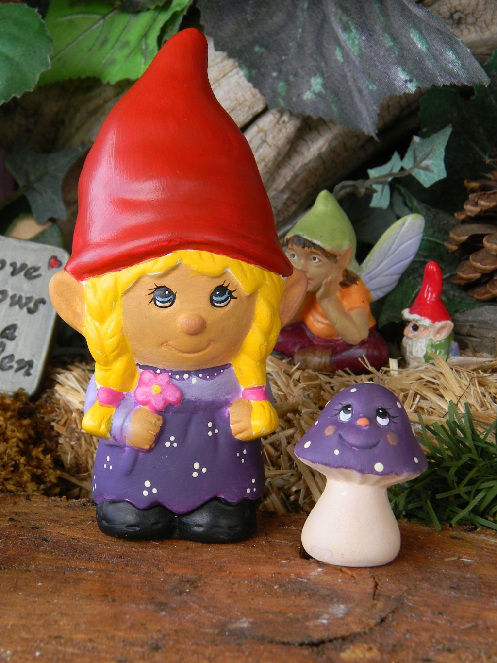 Garden Gnome Ceramic Girl Lady Miss Gnomer lawn garden or